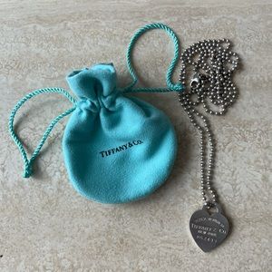 Please return to Tiffany & Co silver necklace